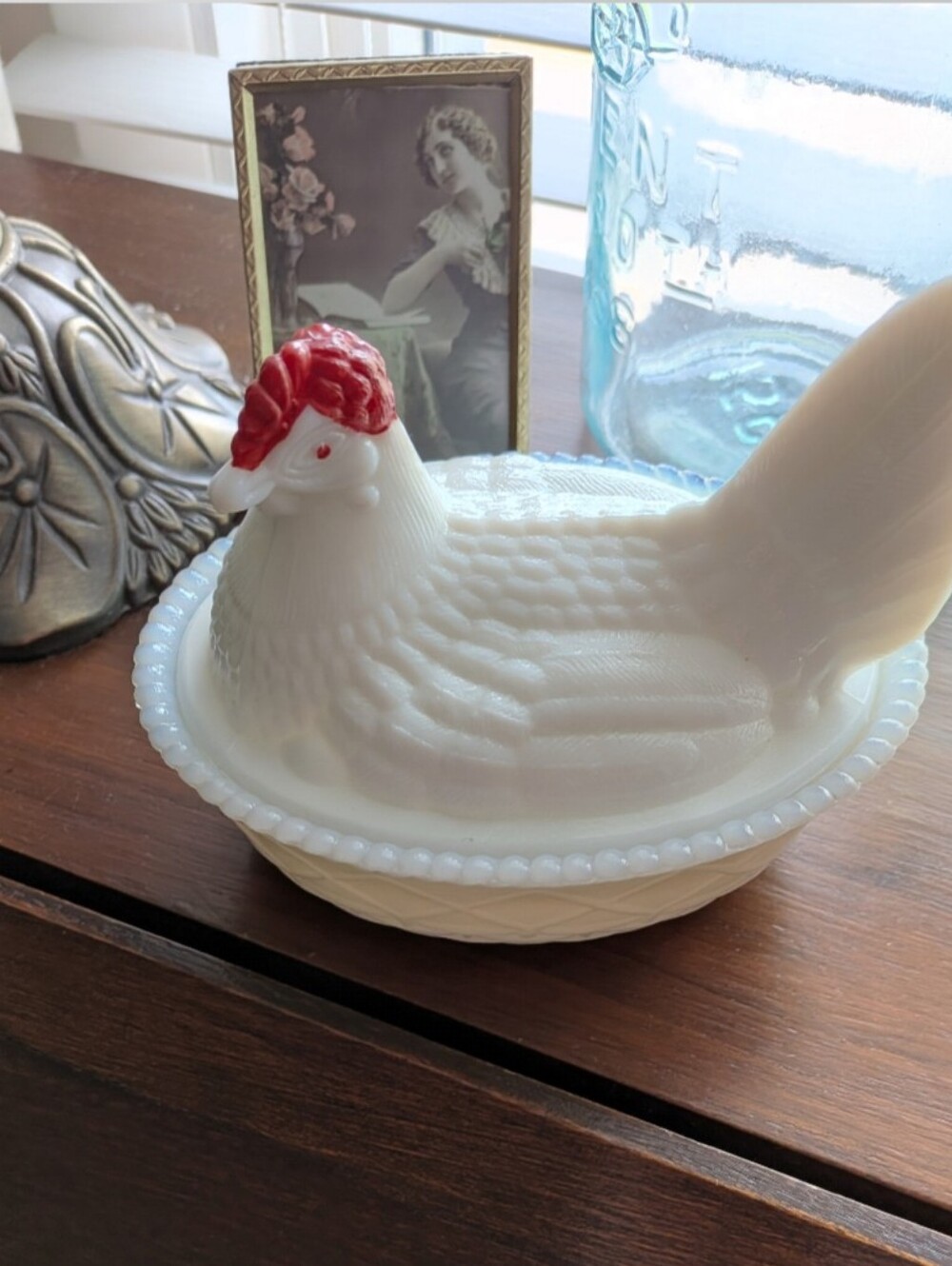 Vintage Westmoreland Style Milk Glass Hen on Nest Covered Dish